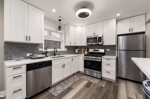 W 64th Pl, Chicago, IL 60638 photo 6