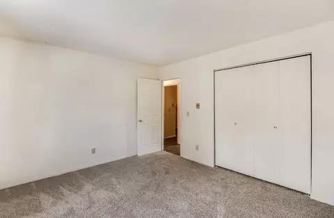 9510 Mandell Rd, Perrysburg, OH 43551