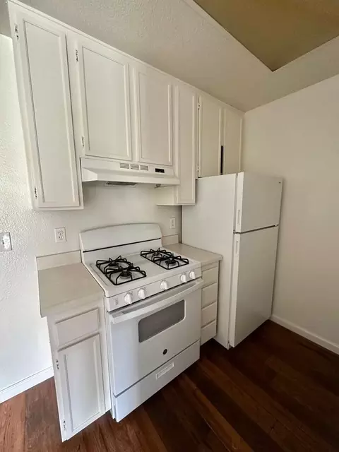 3175 Cauby St, San Diego, CA 92110