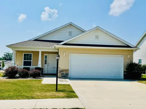 2630 Tippe Downs Dr, Warsaw, IN 46582