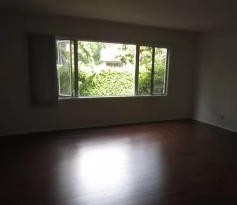 1350 N Crescent Heights Blvd, West Hollywood, CA 90046