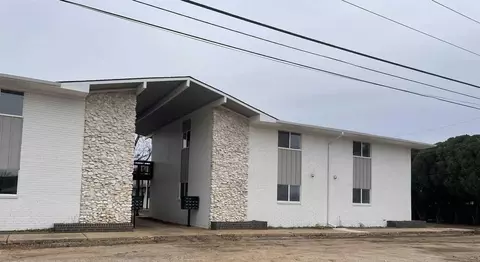 1601 E Grand Ave, Tonkawa, OK 74653