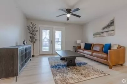 5141 Commerce Crossings Dr, Louisville, KY 40229