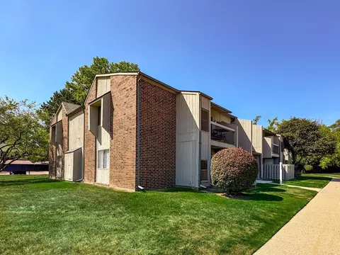 4154 3 Oaks Dr, Troy, MI 48098 photo 17