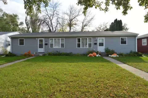 11031105 Park Dr, Grand Forks, ND 58201