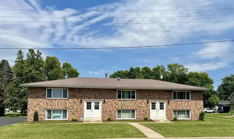 613 Park Ave, Hamburg, MN 55339