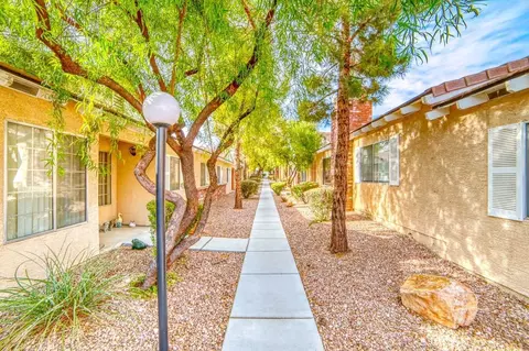 7601 W Charleston Blvd, Las Vegas, NV 89117