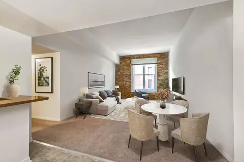 410 W Lombard St, Baltimore, MD 21201 photo 7