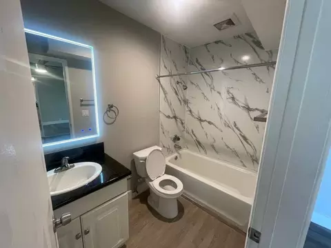 1114 W Santa Ana Blvd, Santa Ana, CA 92703