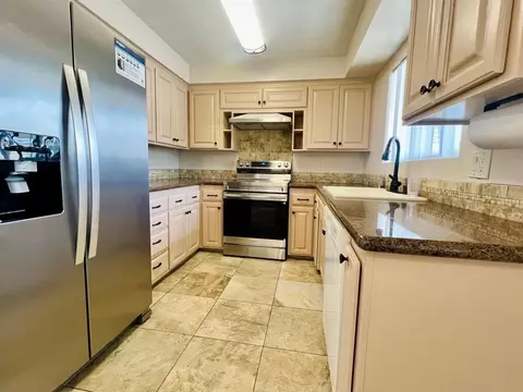 6227 Greenleaf Ave, Whittier, CA 90601 photo 3