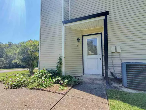 105 Kingsbury Ct, Clarksville, TN 37040