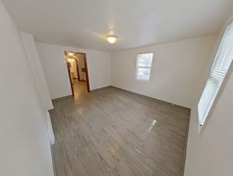 361 E 14th Ave 1355 Mill Aly, Eugene, OR 97401 photo 6