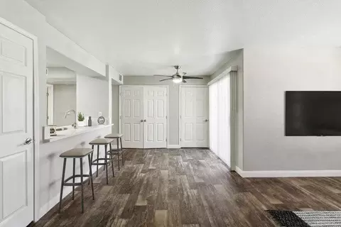 5250 Stewart Ave, Las Vegas, NV 89110 photo 5