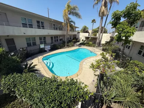3575 3585-3595 S Sepulveda, Los Angeles, CA 90034