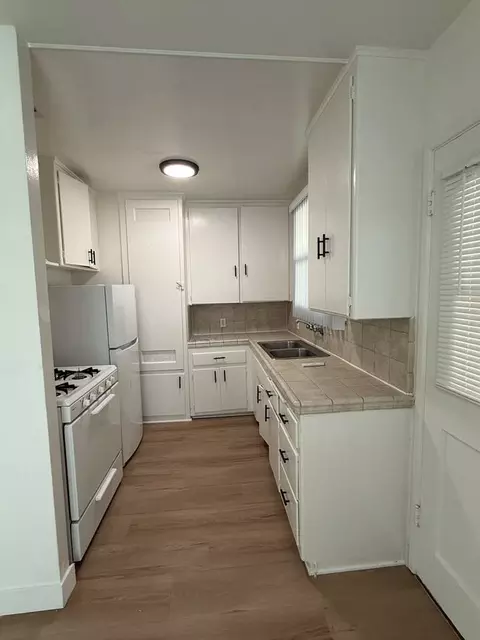 3575 3585-3595 S Sepulveda #3575-3575, Los Angeles, CA 90034 photo 17