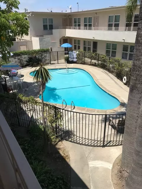 3575 3585-3595 S Sepulveda #3575-3575, Los Angeles, CA 90034