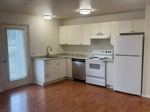 768 SE 193rd Ave, Portland, OR 97233