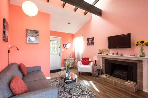 Spring Creek Dr, Austin, TX 78704 photo 9