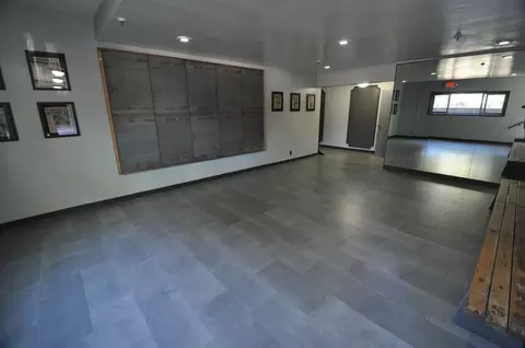 11310 Camarillo St, Los Angeles, CA 91602