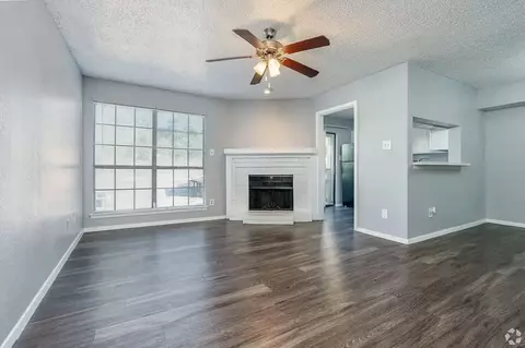 2109 Remington St, Fort Worth, TX 76116
