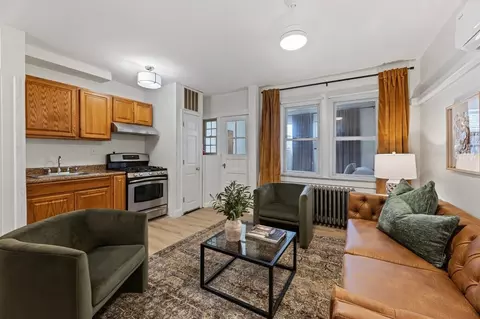 1503 Vermont Ave NW, Washington, DC 20005 photo 2