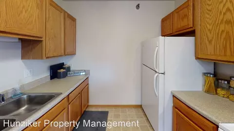 4215 Maricopa Dr, Ames, IA 50014
