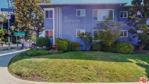 11284 Montana Ave, Los Angeles, CA 90049