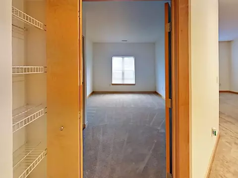 2848 N Brookfield Rd, Brookfield, WI 53045 photo 13