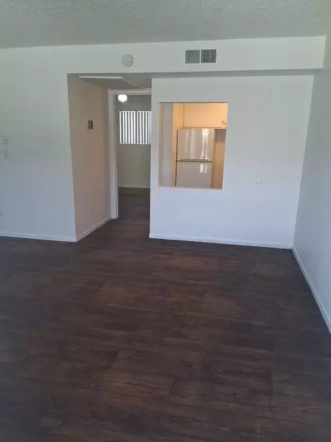 7050 N 27th Ave, Phoenix, AZ 85051 photo 3