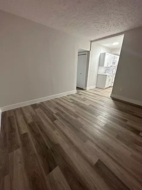 7351 Gary Ave, Miami Beach, FL 33141