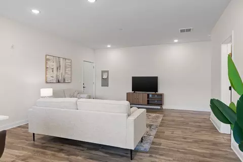 2318 E Main St, Chattanooga, TN 37404