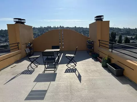 3425 14th Ave W, Seattle, WA 98119