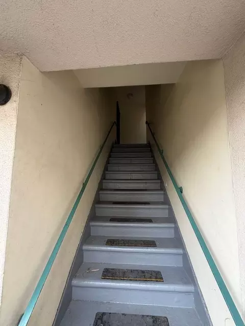 435 S Hoover St, Los Angeles, CA 90020