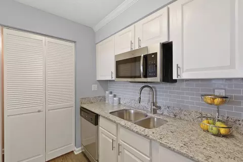 11600 Audelia Rd, Dallas, TX 75243 photo 4