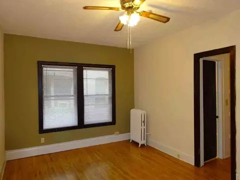 1536 Lasalle Ave, Minneapolis, MN 55403