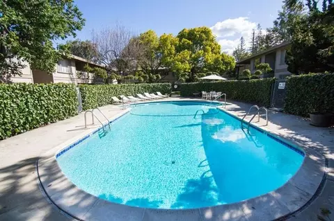 110 Oak Rim Ct, Los Gatos, CA 95032