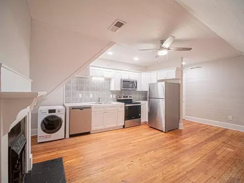 39 Trammell St SW, Marietta, GA 30064