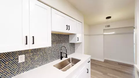 1621 W Denton Ln, Phoenix, AZ 85015 photo 17