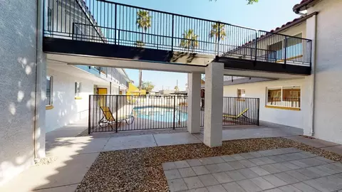 1621 W Denton Ln, Phoenix, AZ 85015 photo 8