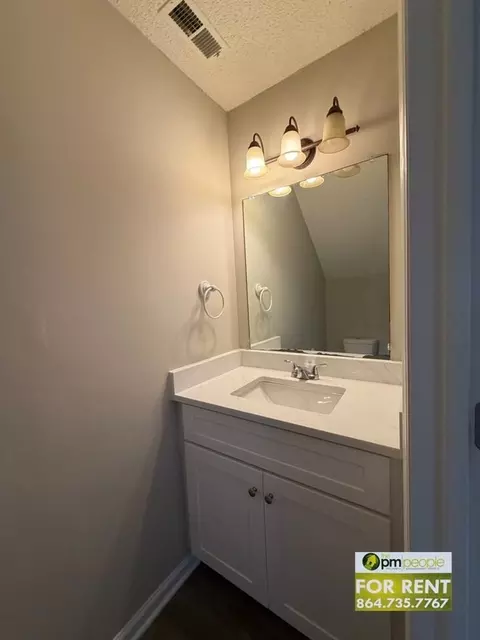 3 Pointer Ln, Greenville, SC 29607 photo 10
