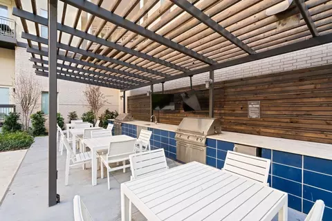 W Abram St, Arlington, TX 76010
