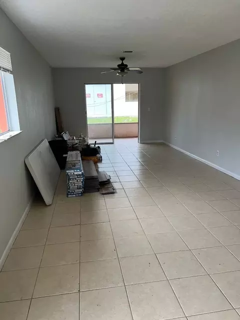 1412 SE 8th Ter, Cape Coral, FL 33990