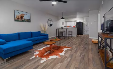 8506 Wakefield Dr, San Antonio, TX 78216