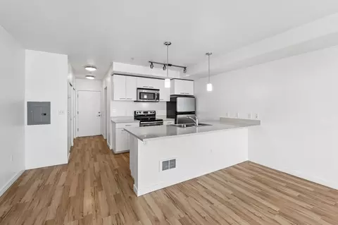 6900 E Green Lake Way N, Seattle, WA 98115 photo 16
