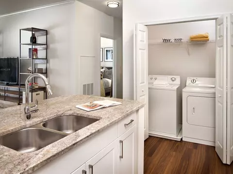 100 River Mews Ln, Edgewater, NJ 07020 photo 20