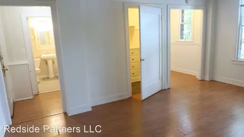 420 Vine St, Seattle, WA 98121 photo 2