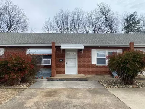 540 2nd St, Newport, TN 37821