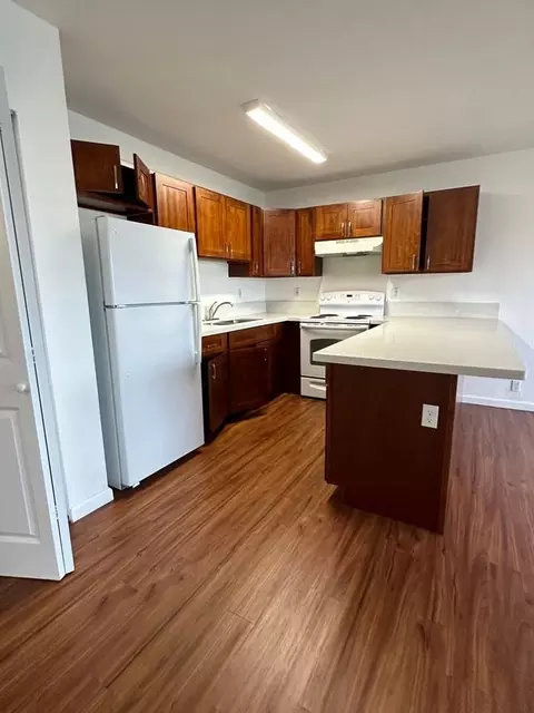 922 Wiliwili St, Honolulu, HI 96826
