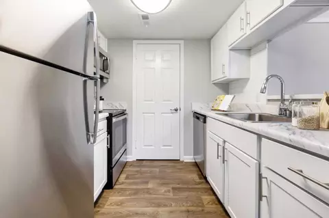 6060 Reserve Dr, Charlotte, NC 28270 photo 7