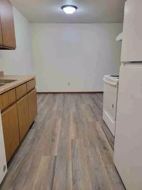 1175 County Road D E, Maplewood, MN 55109